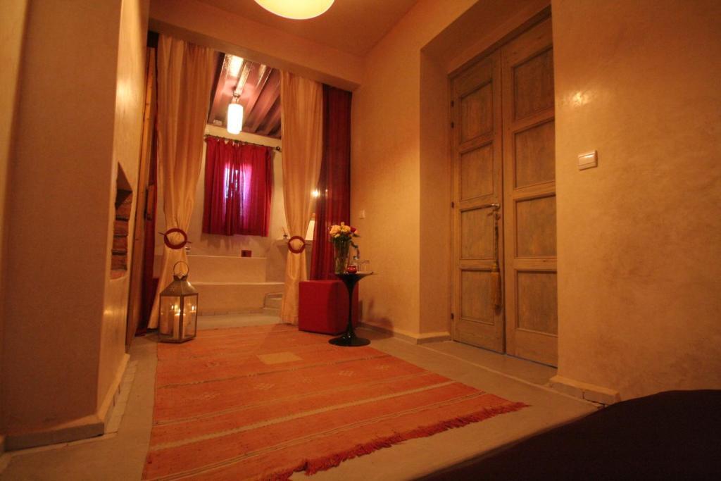 Hotel Dar Les Sirenes Esauira Habitación foto